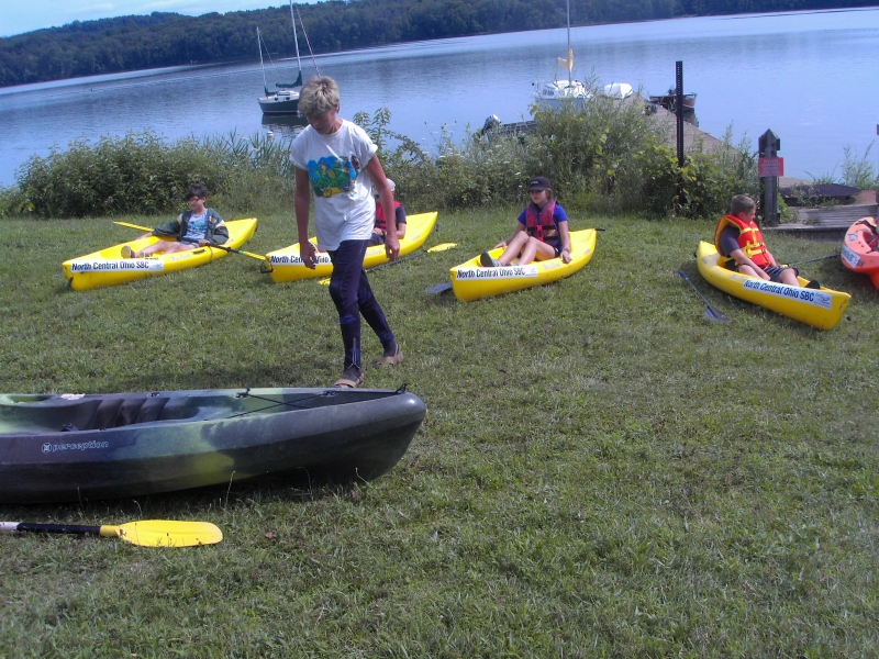 Kayak Instruction 2-12 Kayak Instruction 2-12