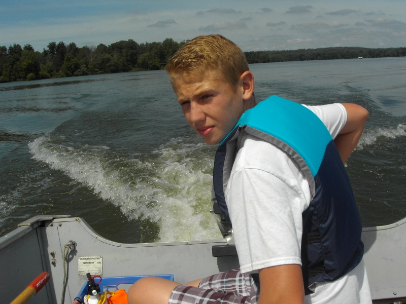 Motor Boating 9-24 Motor Boating 9-24